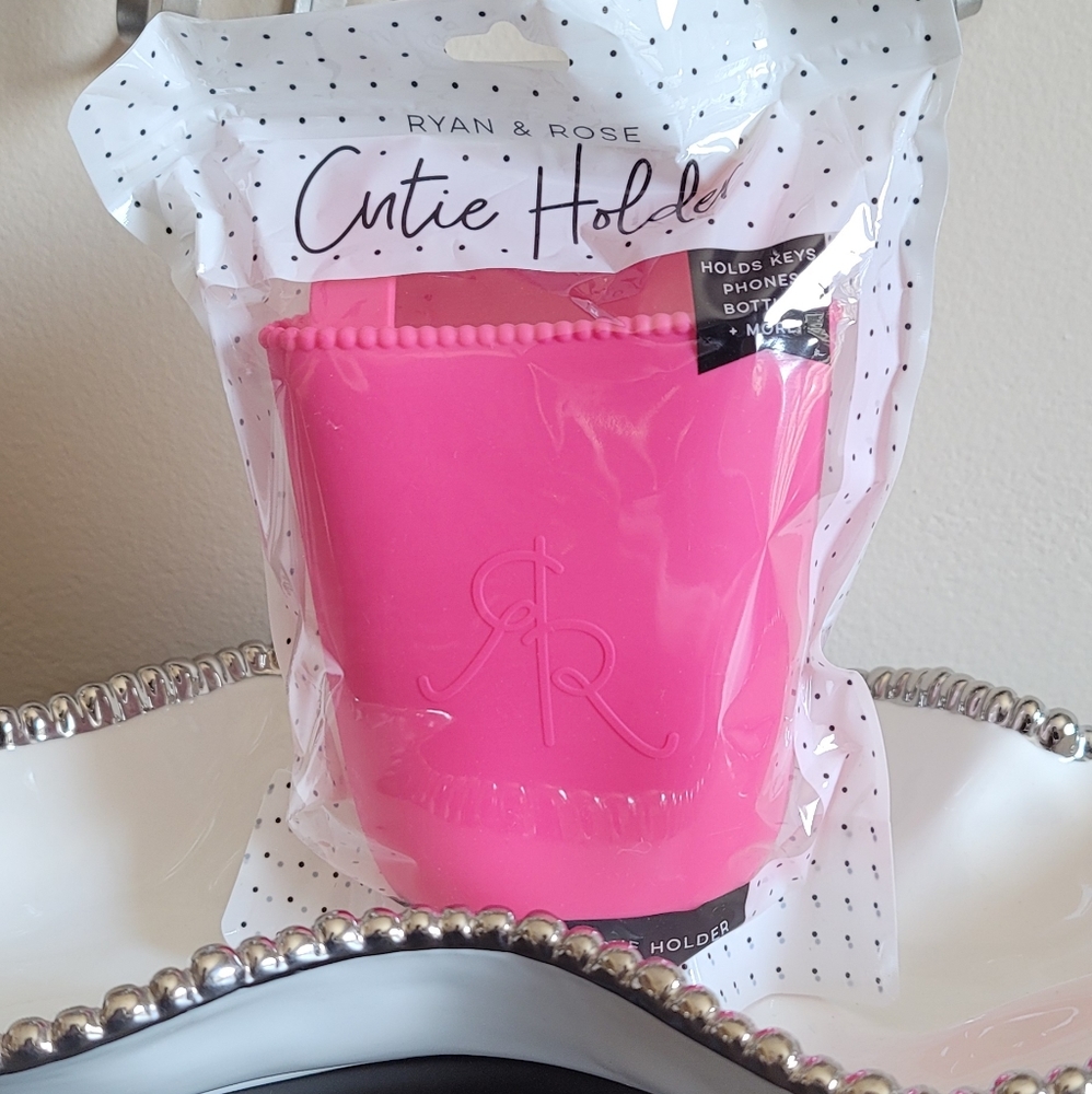 Ryan and Rose Cutie Holder - Cosmo